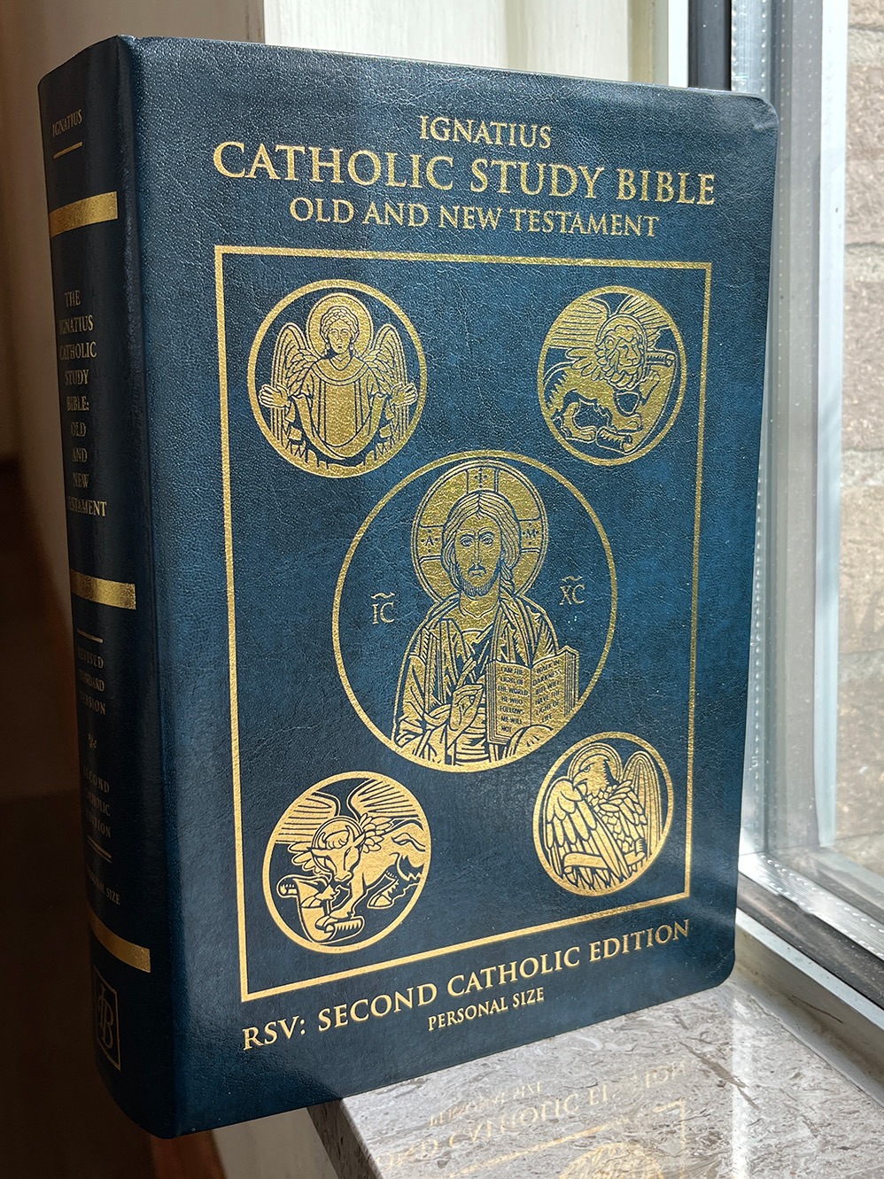 Ignatius Catholic Study Bible - Personal Size - Bonded Leather - Image 2