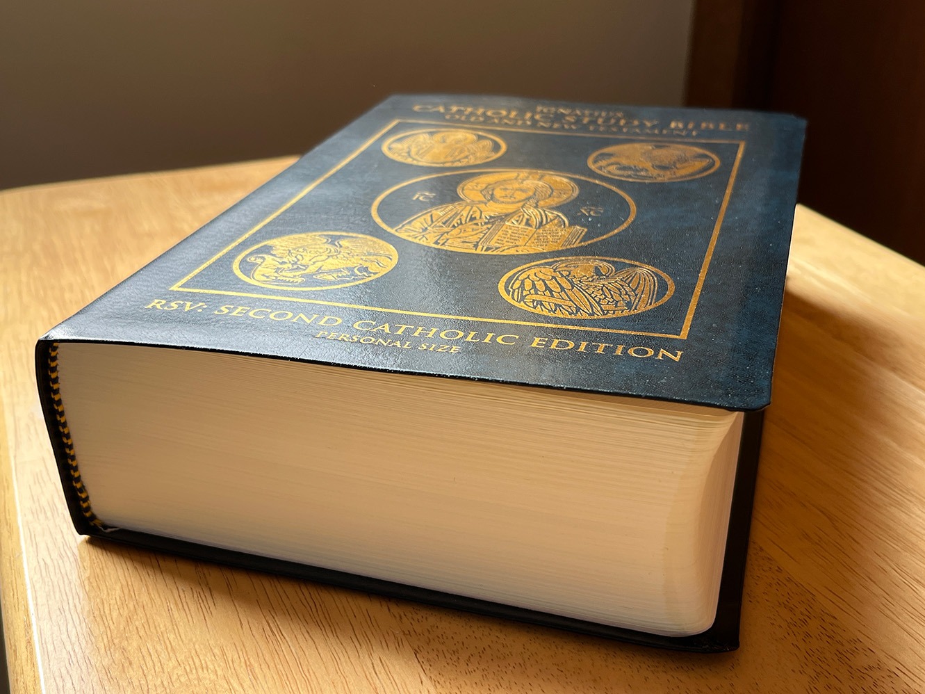 Ignatius Catholic Study Bible - Personal Size - Bonded Leather - Image 3